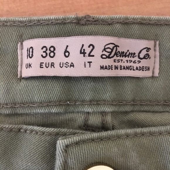 Women’s Sage Green Jeans - Picture 3 of 4